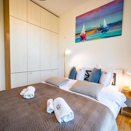 Apartamenty W Zatoce Mikołajki Екстериор снимка