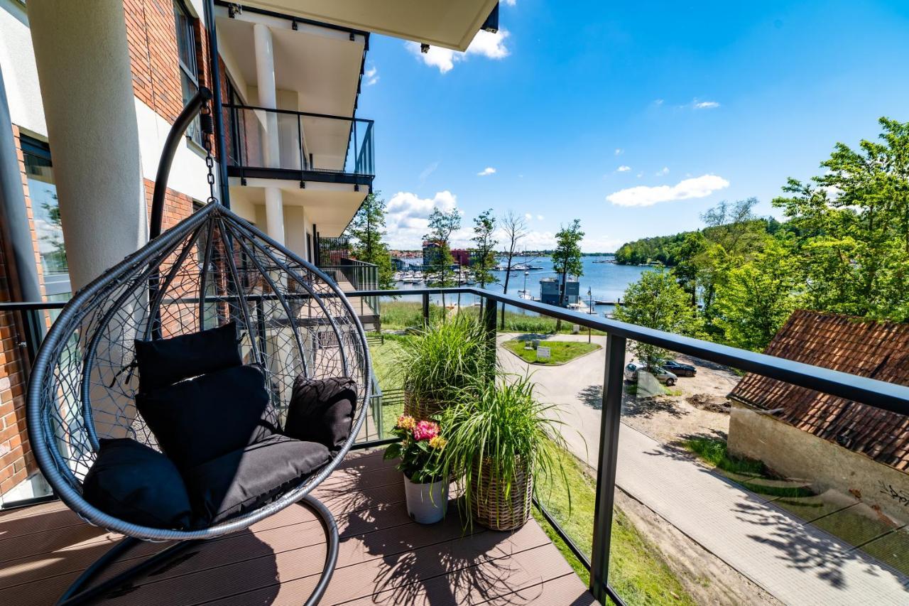 Apartamenty W Zatoce Mikołajki Екстериор снимка