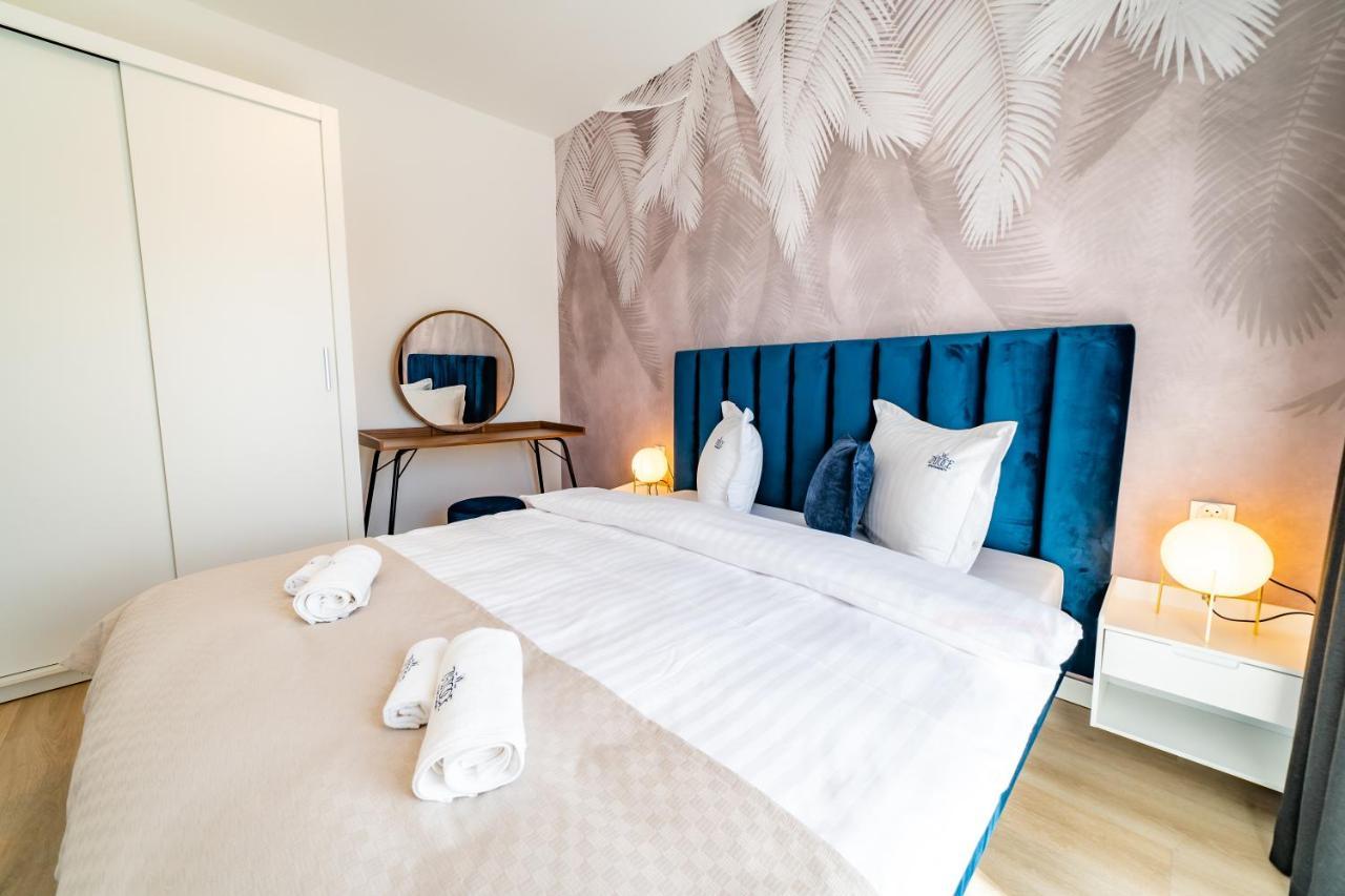 Apartamenty W Zatoce Mikołajki Екстериор снимка