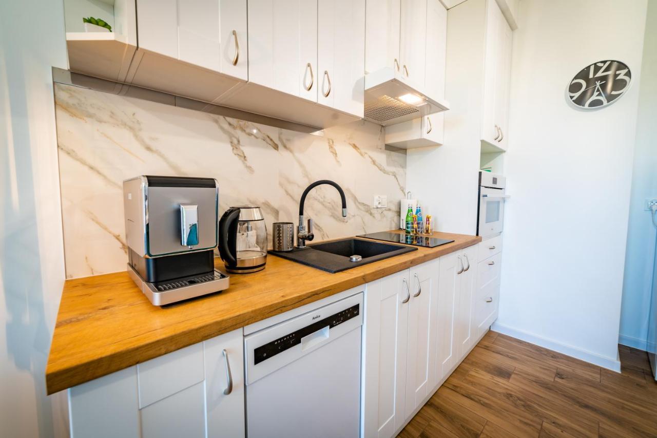 Apartamenty W Zatoce Mikołajki Екстериор снимка
