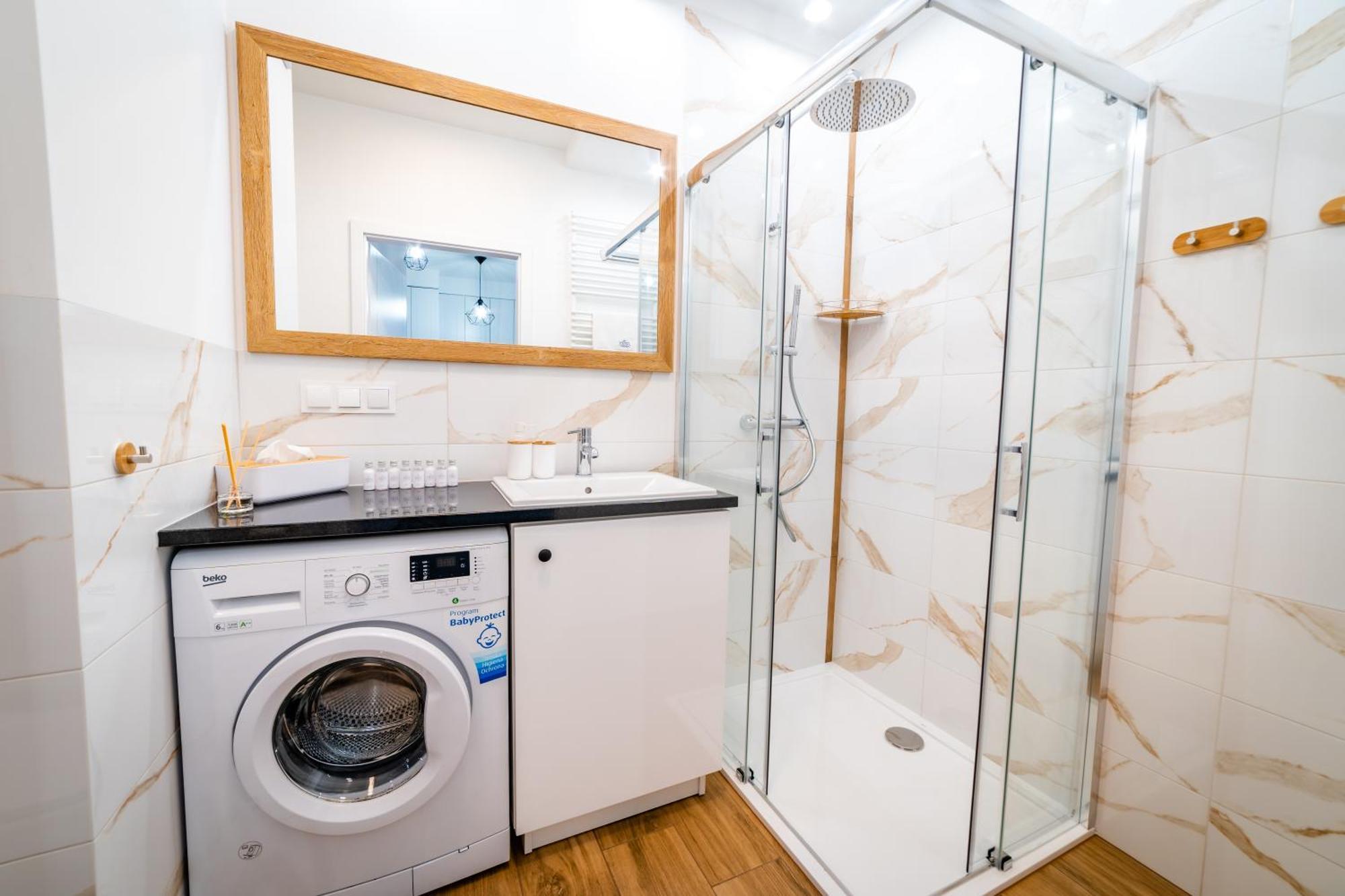 Apartamenty W Zatoce Mikołajki Екстериор снимка