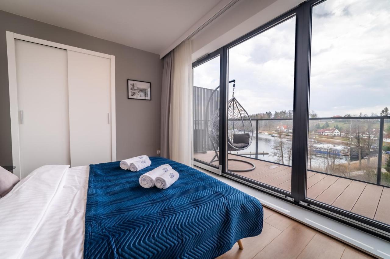 Apartamenty W Zatoce Mikołajki Екстериор снимка