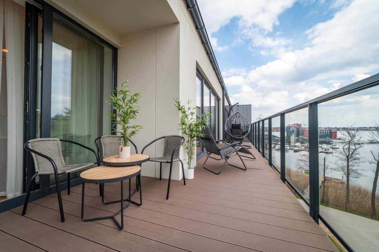 Apartamenty W Zatoce Mikołajki Екстериор снимка
