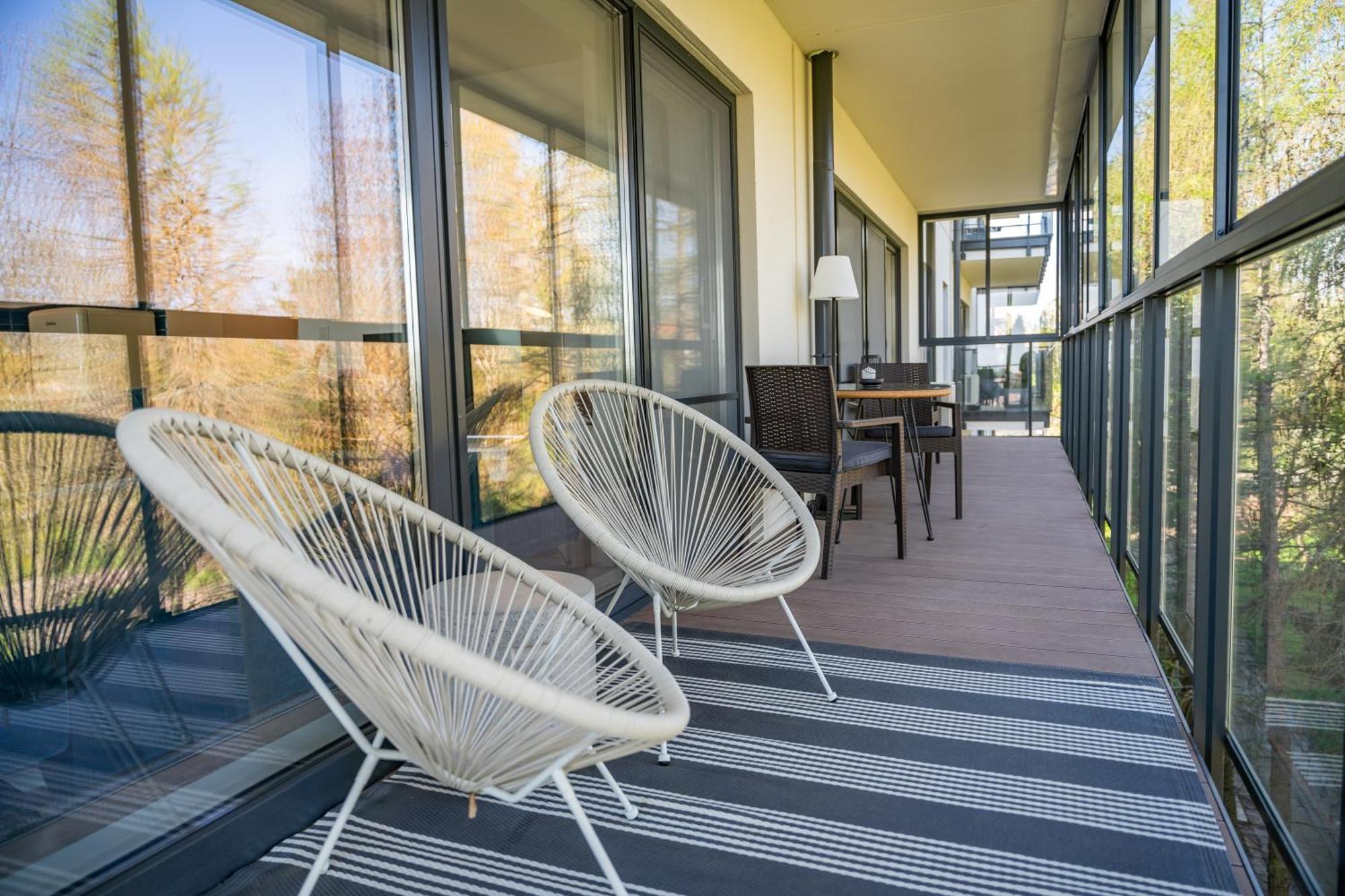 Apartamenty W Zatoce Mikołajki Екстериор снимка